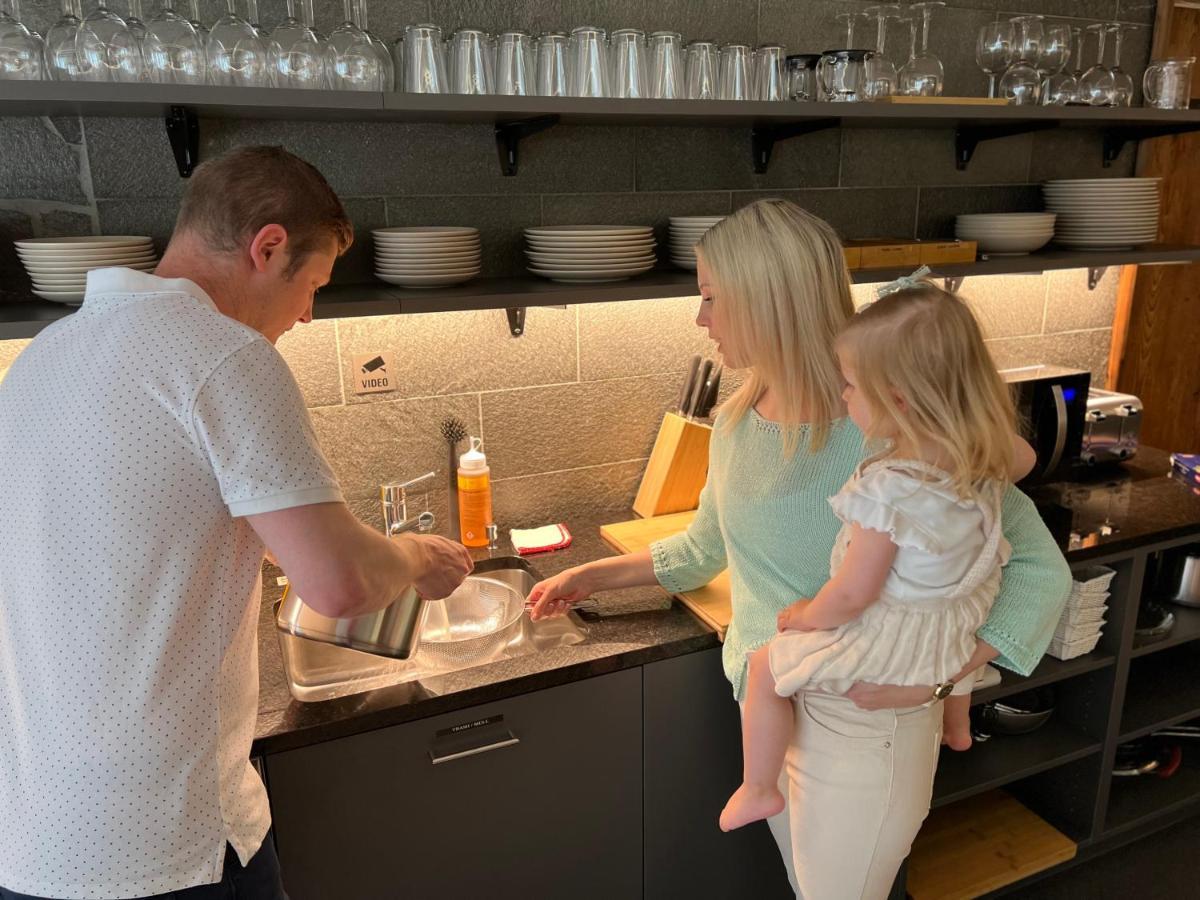 Spannort Family Home With Common Kitchen And Self Check-In Engelberg Eksteriør bilde